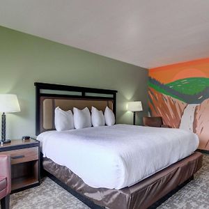 The Ridgeline Hotel At Yellowstone, Ascend Hotel Collection